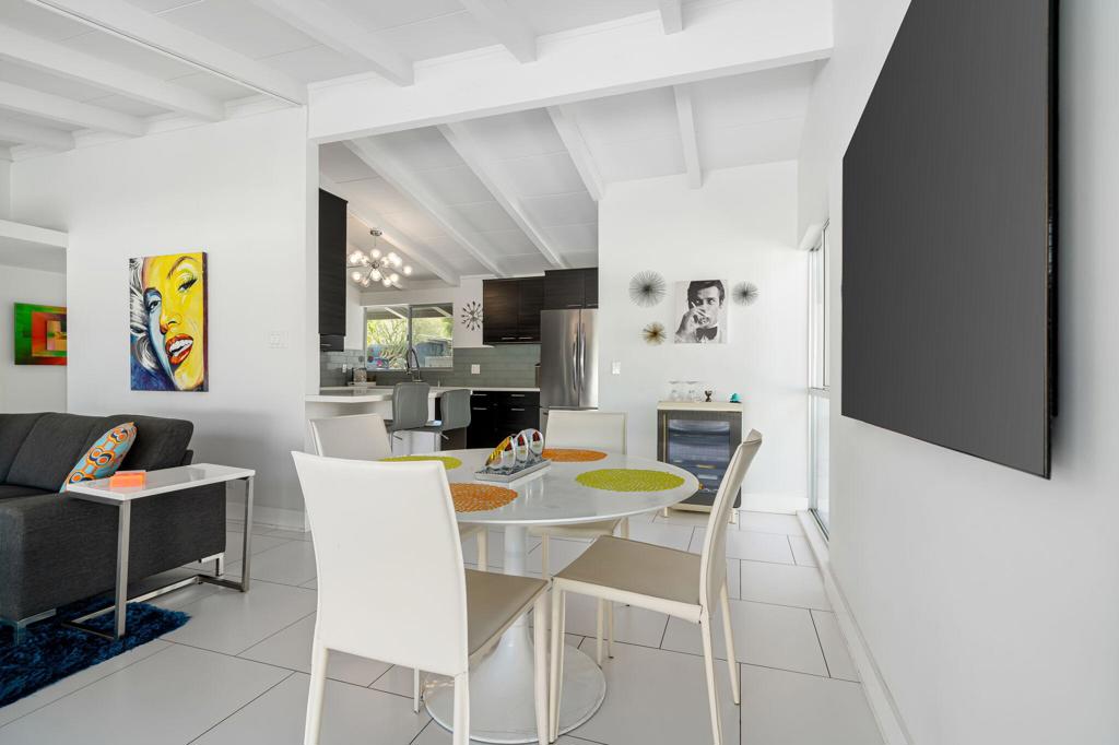 Magnesia Falls Cove - Residential