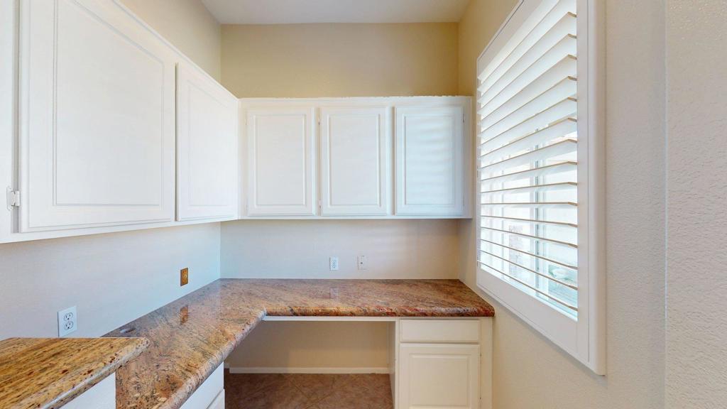 Vintage Palms - Residential