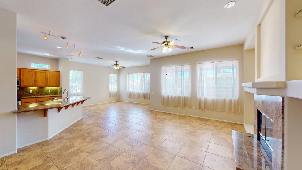 Vintage Palms - Residential