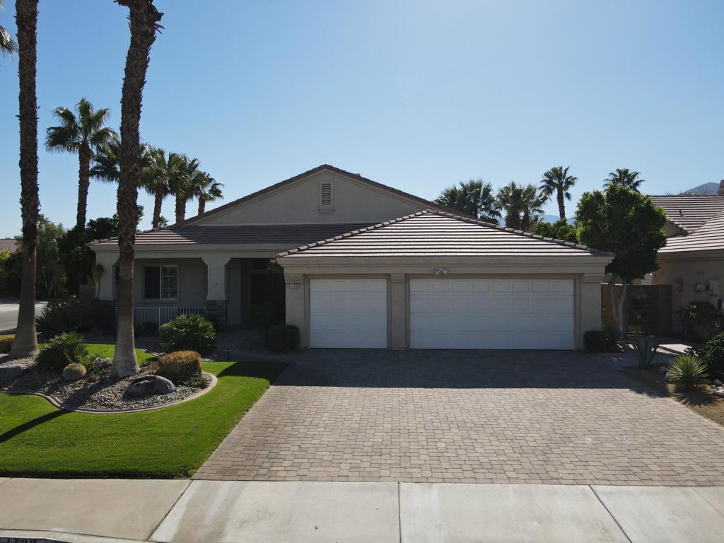 Vintage Palms - Residential