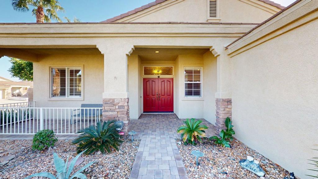 Vintage Palms - Residential