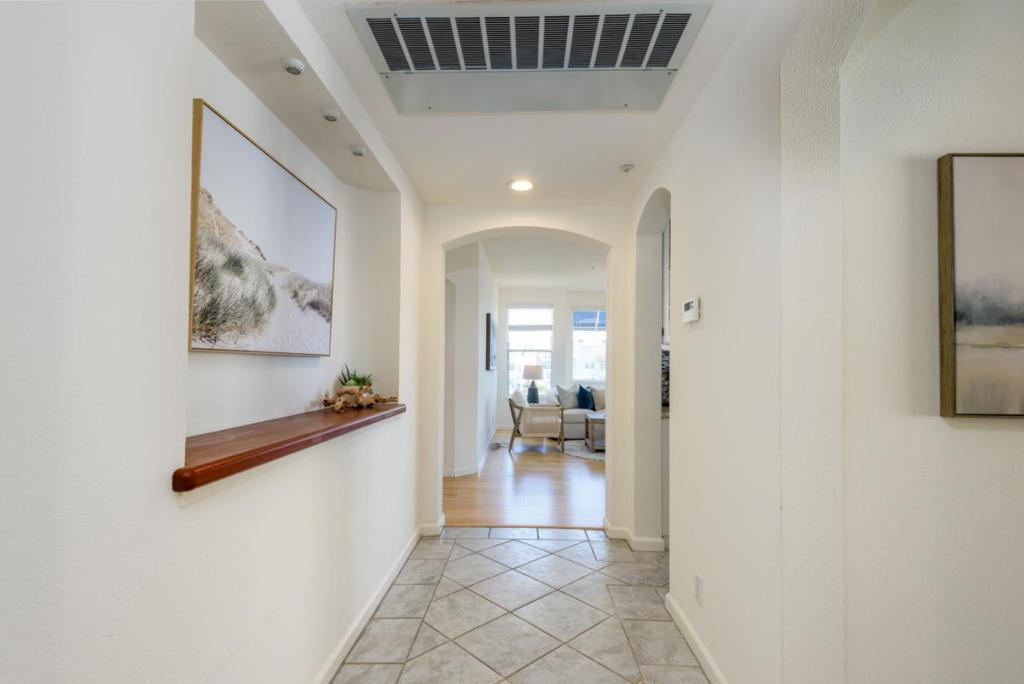 500 Baltic Circle 524