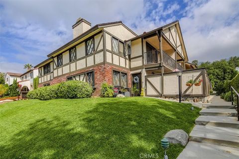 Photo of 395 Mariposa Avenue #C, Sierra Madre, CA 91024 (MLS # AR26076302)