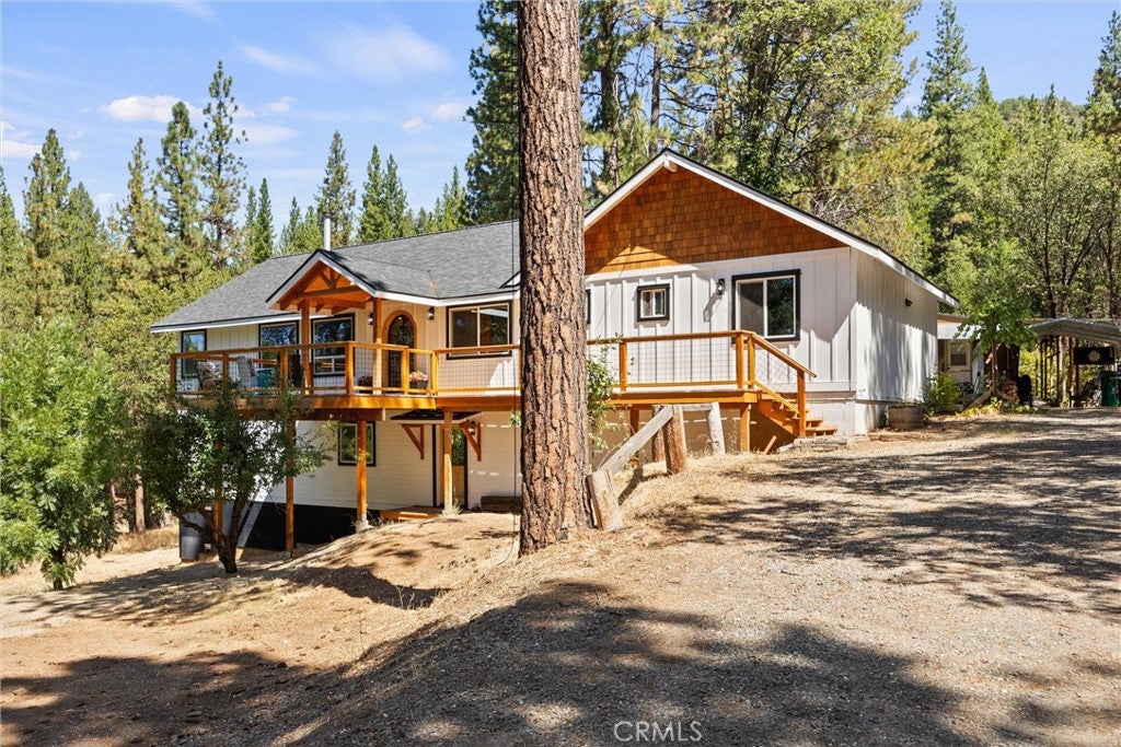 535 Hillside