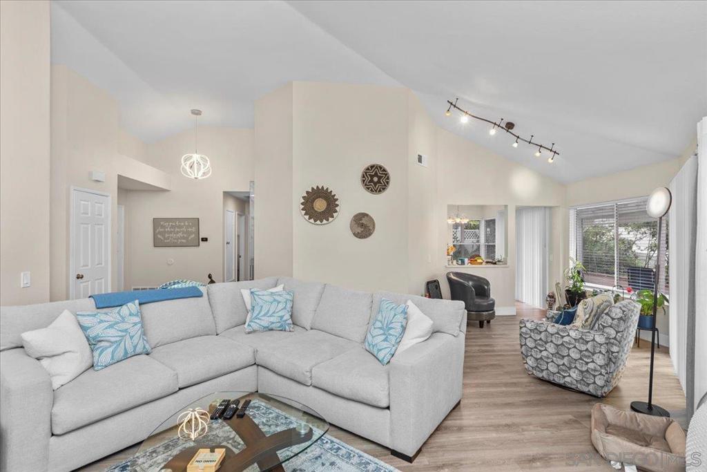 Lake San Marcos - Residential