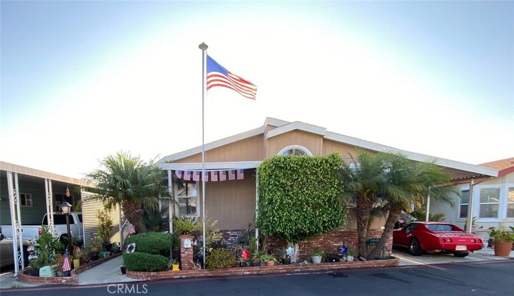 Community Information Rancho Huntington is Located at 19361 Brookhurst Street in the city of Huntington Beach. This park has 194 spaces and was built in 1966, Heated pool, Clubhouse, Very Tall Lattice Type Patio Enclosure allowed in rear of home,1 indoor small dog Walking Allowed, 2.8 Miles to Ocean, Great Schools, Resident Manager, Fencing Allowed with Manager Approval. Home Information 2004 Hallmark Winchester 3 Bedroom and 2 Bathrooms OVER 2000 Sq Ft Granite Throughout the Home Stainless Steel Appliances Skylights and Dormer Windows Central Air Conditioning Custom Brickwork and Spa Tub In Backyard 6'' Thick Interior Walls Wood Laminate Flooring HUGE Space Walk In Shower- 60'' Shower HUGE Primary Suite!! Concrete Driveway 3 Car Parking Dual Paned Windows