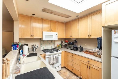 Tiny photo for 241 Henderson Ave, San Luis Obispo, CA 93405 (MLS # SC26077014)