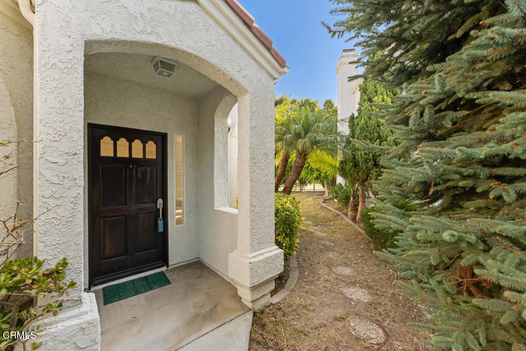 2110 Bermuda Dunes Place