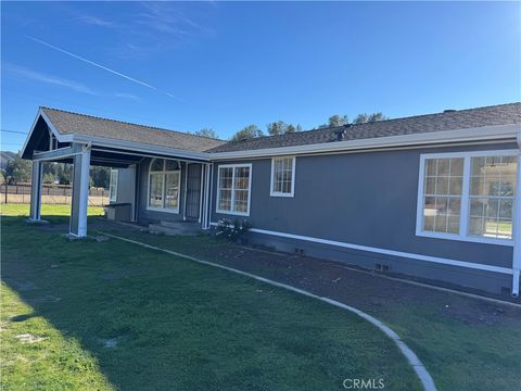 Photo of 3065 Spring Valley Rd, Clearlake Oaks, CA 95423 (MLS # LC25267252)
