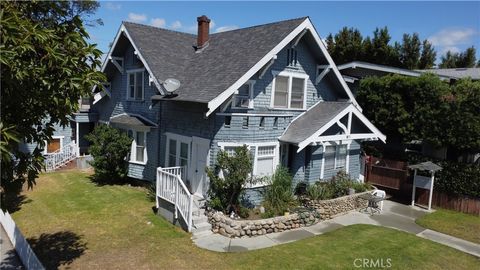 Photo of 501 W 8th Street, Long Beach, CA 90813 (MLS # SB25172198)