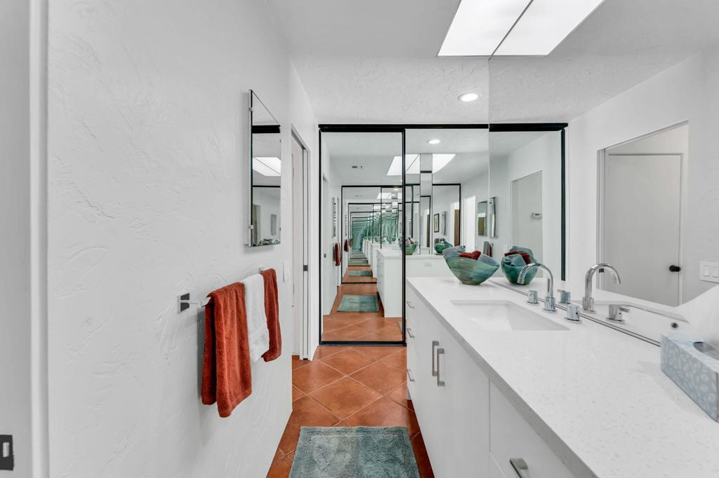 Mission Hills Country Club - Residential Lease