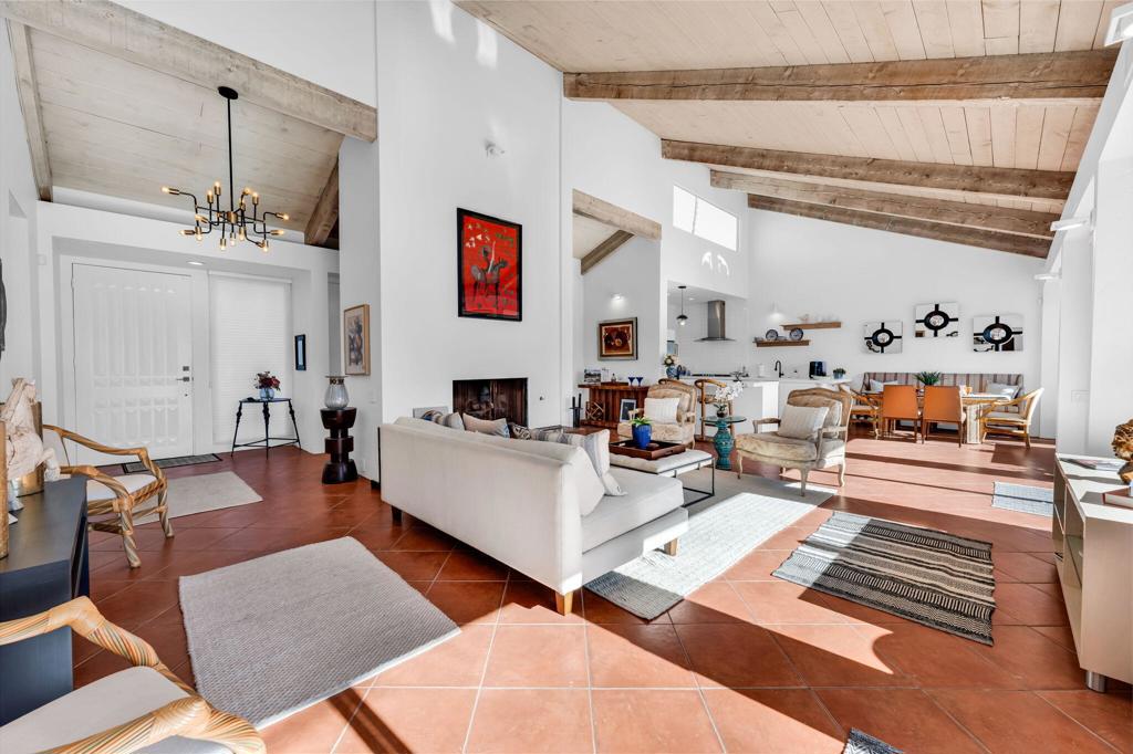 Mission Hills Country Club - Residential Lease