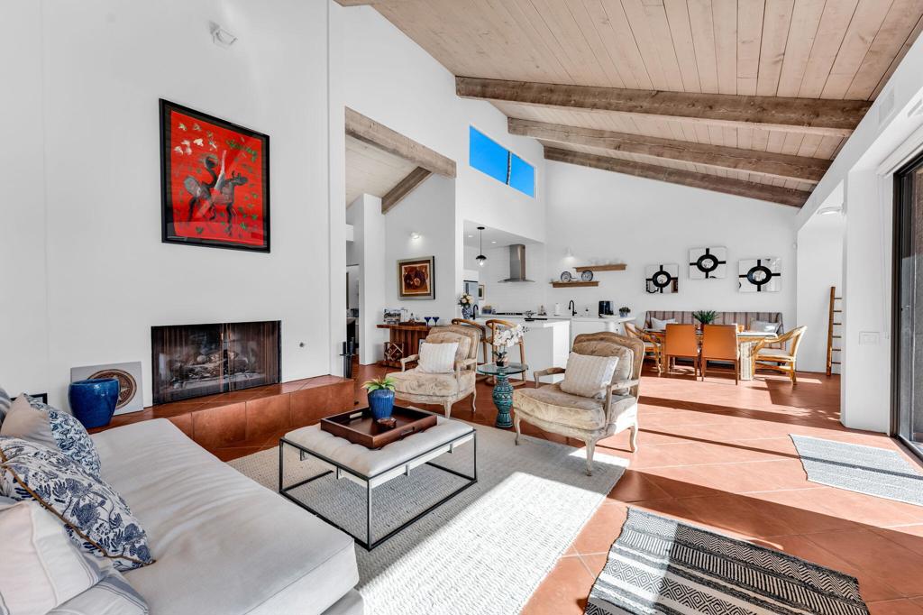 Mission Hills Country Club - Residential Lease
