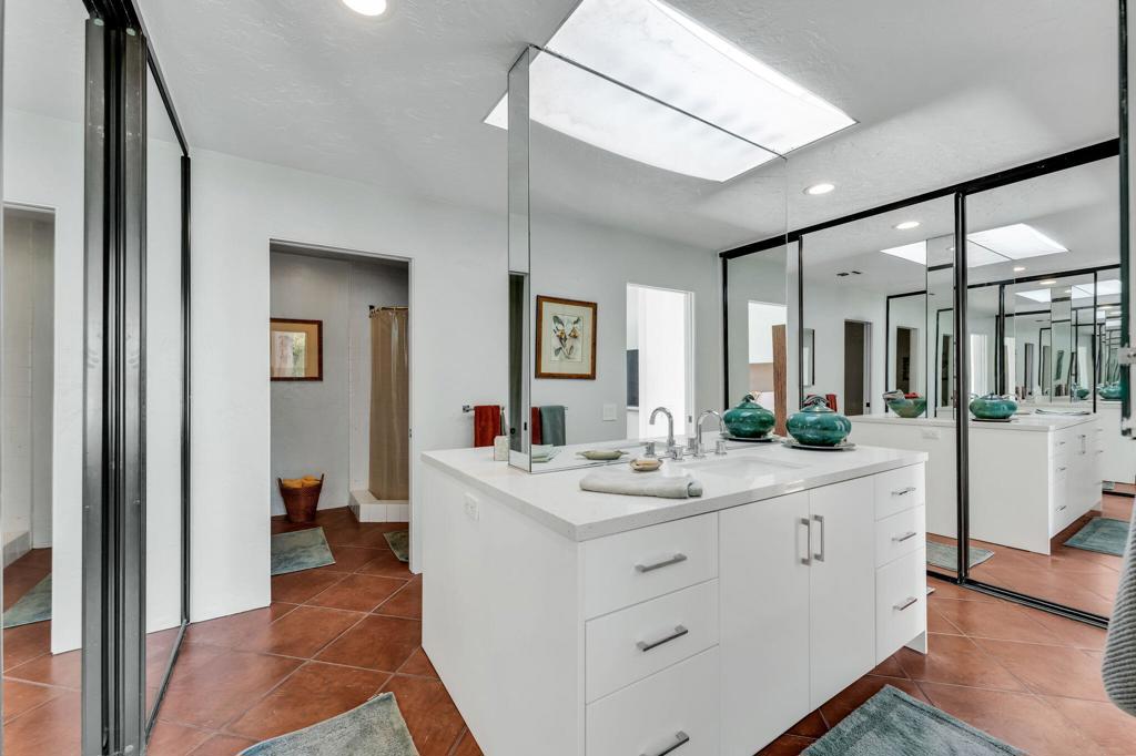 Mission Hills Country Club - Residential Lease
