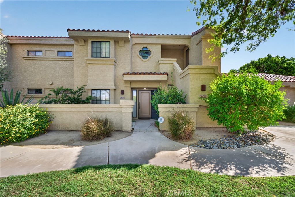 34003 Calle Mora