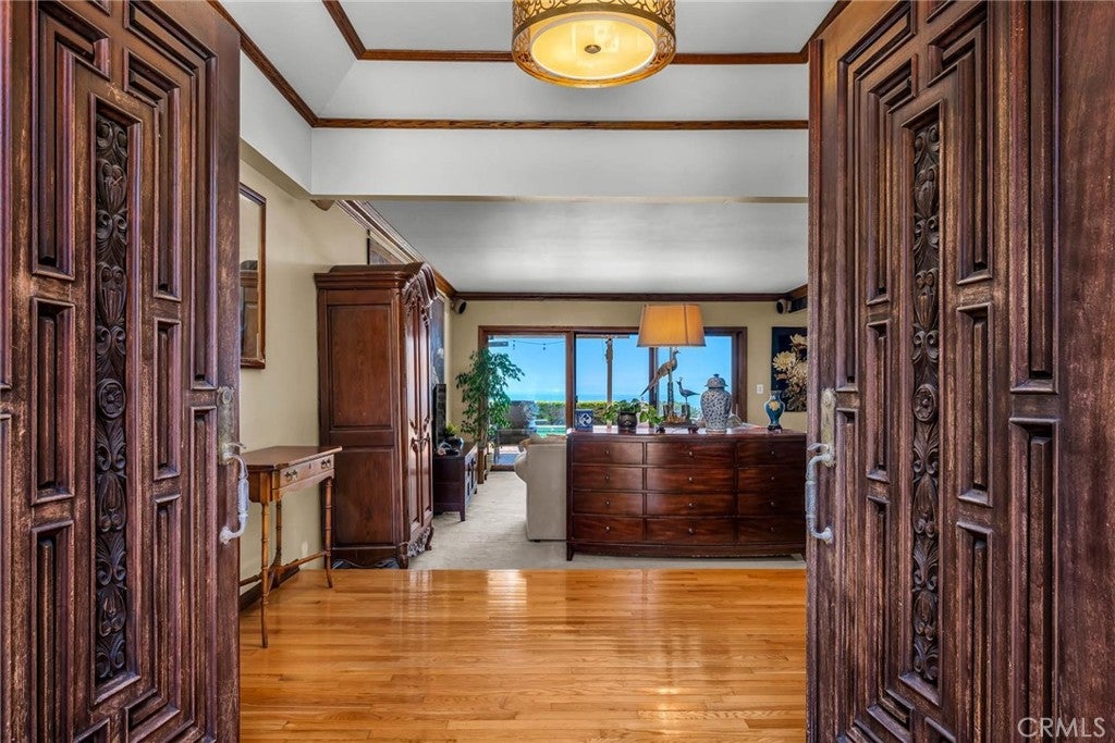 31312 Eaglehaven Circle
