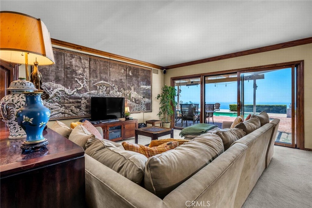 31312 Eaglehaven Circle