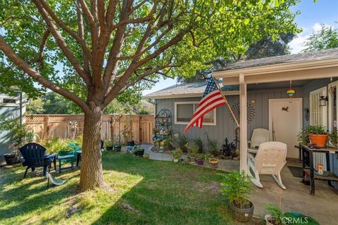 Photo of 4520 Mananita Ave, Atascadero, CA 93422 (MLS # SC25234320)