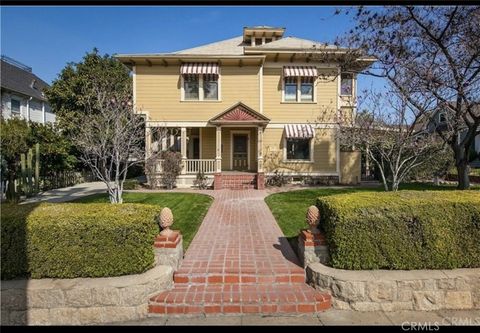 Photo of 511 Cajon St, Redlands, CA 92373 (MLS # WS26069529)