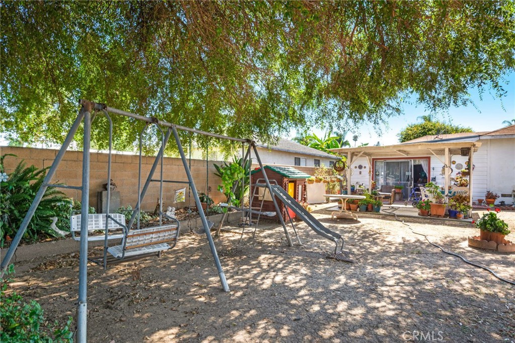 Santa Ana Heights Residential (SAHR) - Residential