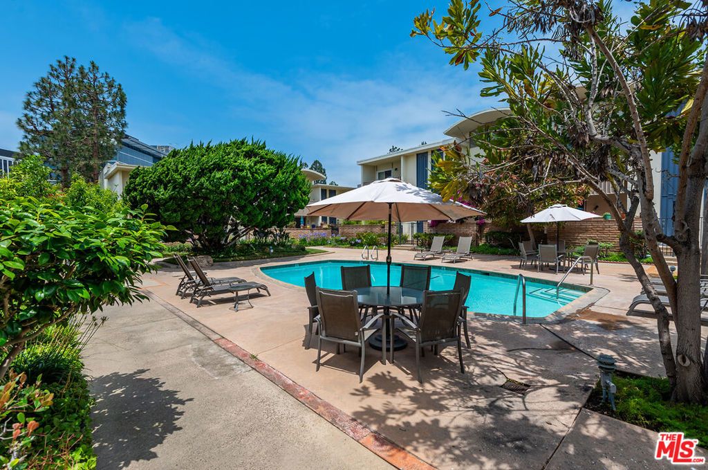 listing image 130720094050204796752