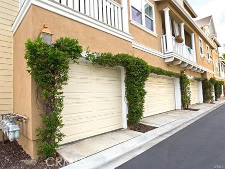 Valmont (VALM) - Residential Lease