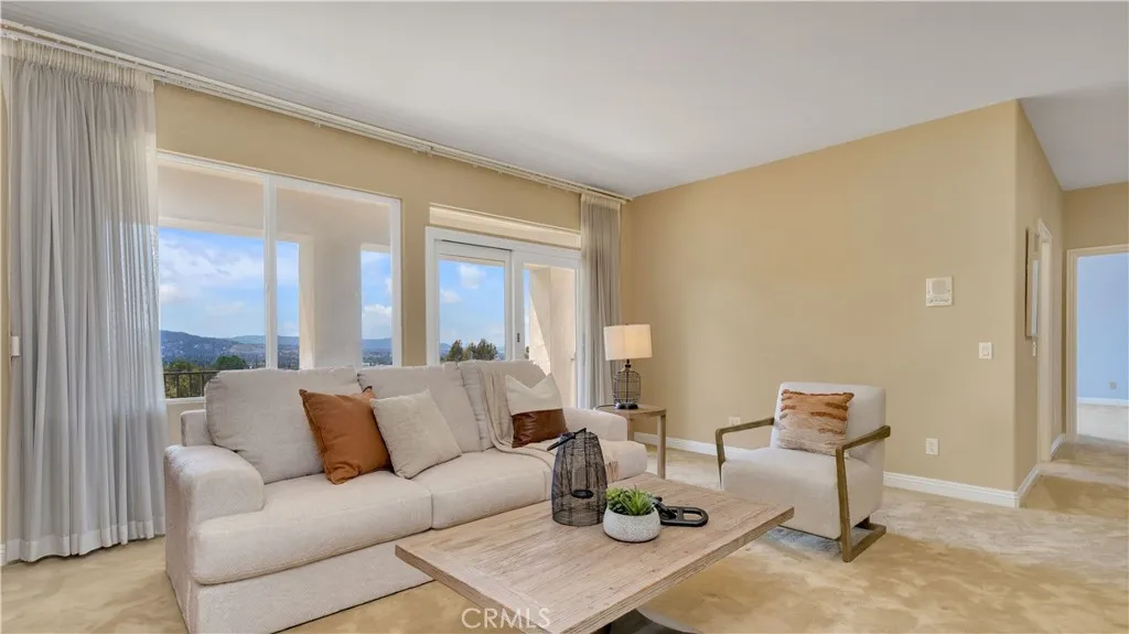 Rowland Heights, California 91748, United States, 6 Bedrooms Bedrooms, ,6 BathroomsBathrooms,Residential,Active,165790