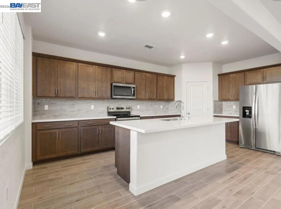 323 Viceroy Way