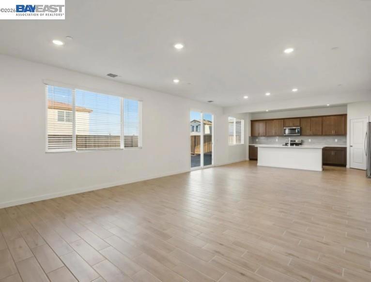 323 Viceroy Way