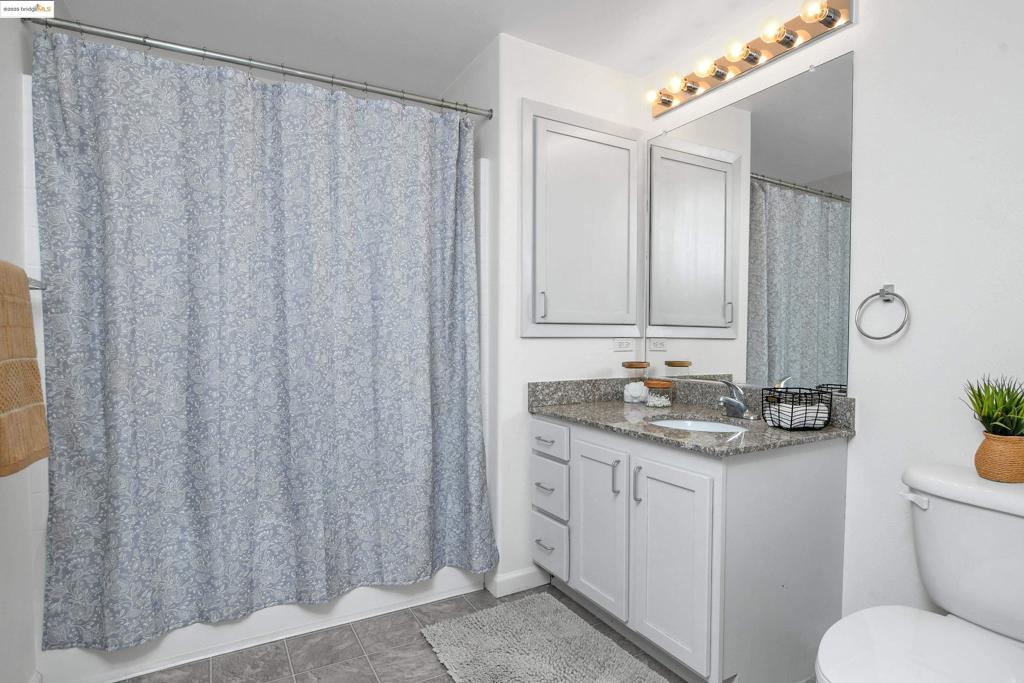 Not Listed - Residential