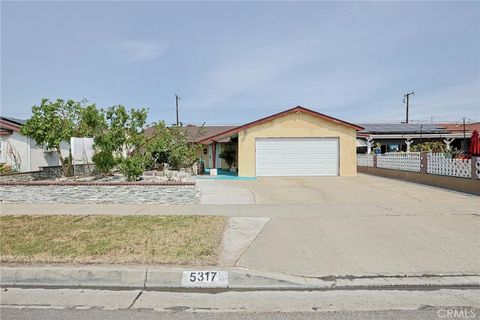 Properties 25 5317 W Henderson Place Santa Ana CA 92704