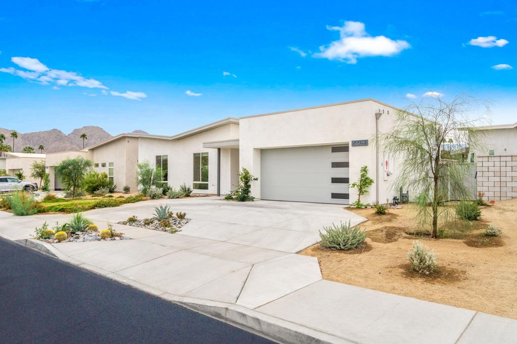 44251 Warner Trail