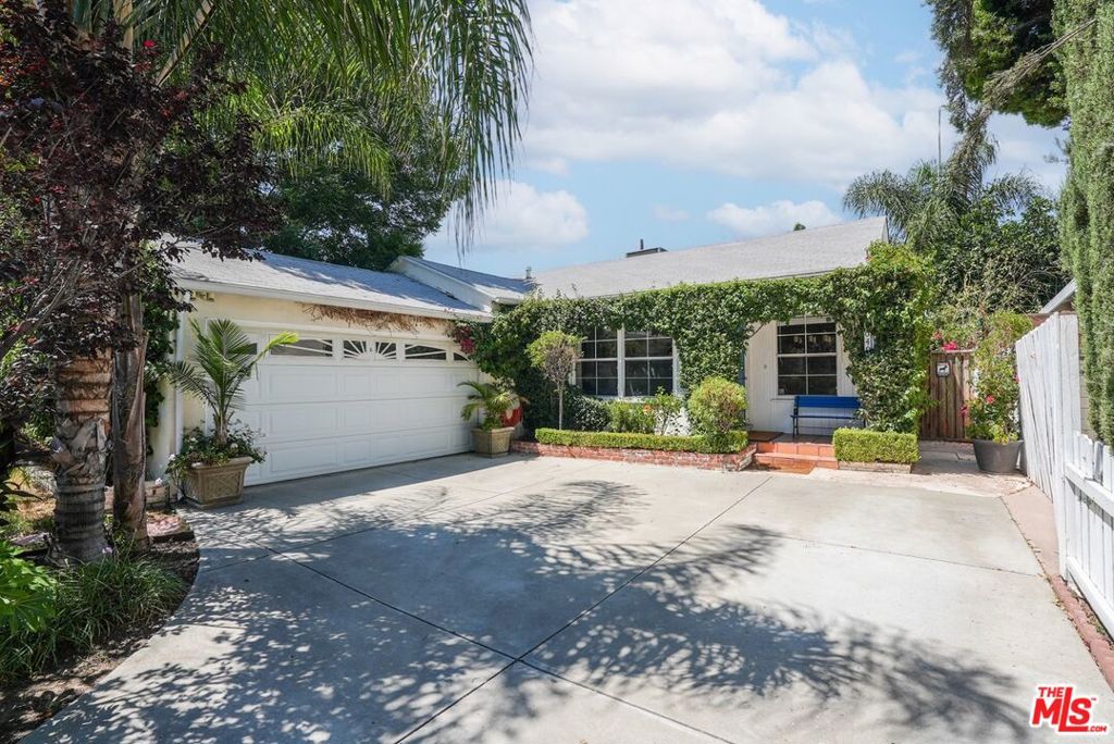 In the heart of Lake Balboa, this updated 3-bedroom, 1-bath single-story home combines comfort and style. Bright and inviting, it features well-appointed bedrooms, a charming bath, and a cozy living room. Thoughtful details add warmth throughout.The backyard is a true retreat with a heated pool, perfect for year-round relaxation and entertaining.