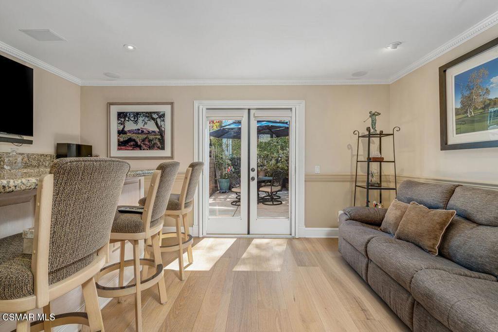 Clubview Townhomes NR-749 - 749 - Residential