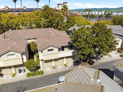 Photo of 327 Oleander Drive, San Jose, CA 95123 (MLS # ML82037792)