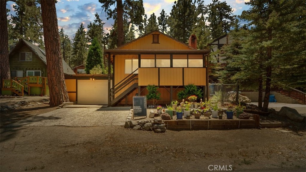 Welcome to your perfect mountain escape! Nestled among tall pines on a quiet street, this cozy 3-bedroom, 2-bathroom cabin offers a peaceful retreat just minutes from the heart of Wrightwood Village and not too far from Mountain High. With approximately 1,100 sq ft of living space, this home combines rustic charm with everyday comfort. This home also has a detach 1 car garage, and washer & dryer hookups. The home also has a shed in the backyard that comes with electricity and outlets.
Whether you're looking for a full-time residence, a weekend getaway, or a vacation rental opportunity, this property has it all. See you in escrow!!!