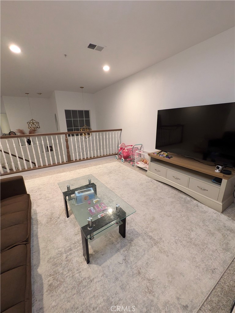 Mirasol (MIR) - Residential Lease