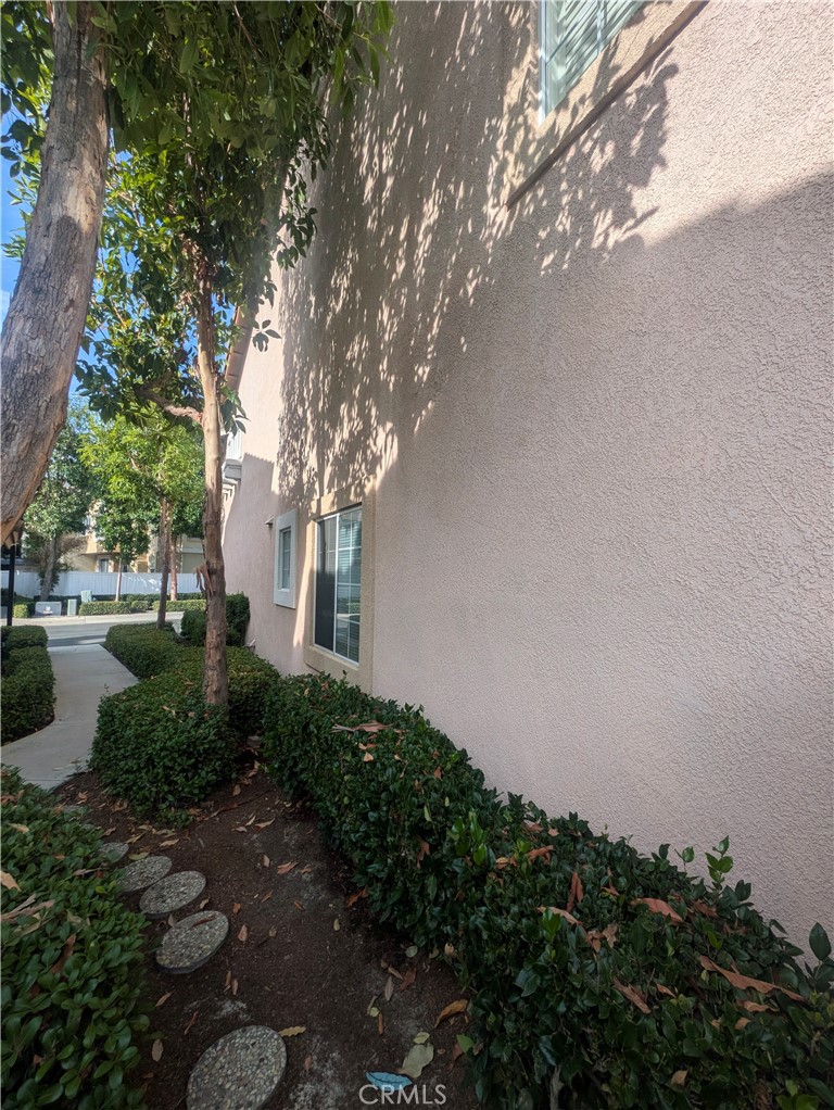 Mirasol (MIR) - Residential Lease