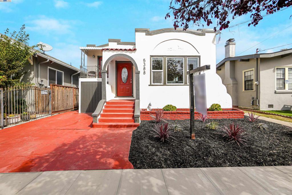 Home Sweet Home - Fully Renovated & Move-In Ready! This stunning home has been completely rebuilt from the studs up, offering buyers a rare turnkey opportunity. Every detail has been thoughtfully Upgraded—Brand New electrical (including 220 AMP service), New plumbing and sewer lateral, New furnace and ducting, Newer roof and windows, New tankless water heater. Plus extra savings for buyers – sewer lateral and sidewalk certified! Inside, enjoy a bright and stylish floor plan featuring two bedrooms including an en-suite primary bedroom, a bonus room for flex space, brand new kitchen with quartz countertops, designer tile backsplash, and stainless steel appliances. Modern comforts continue with New recessed lighting, New LVP floors, Updated two bathrooms with custom tile, and an in-unit washer/dryer area. The New backyard deck and bonus room provide additional space to relax and entertain and has ADU potential. With all major systems Upgraded, this home is the perfect blend of character and modern convenience—ready for its next owner to move right in and enjoy. Disfruta la tranquilidad de mudarte a una casa totalmente remodelada, con cocina nueva, baños modernos, bonus room y certificados. See you at the Open Houses Sat 9/18 1-4pm and Sun 9/19 2-5pm.