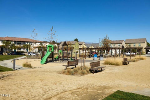 Tiny photo for 283 Los Altos Walk, Ventura, CA 93004 (MLS # V1-37066)