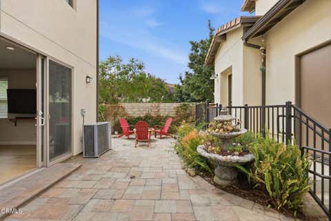 Tiny photo for 283 Los Altos Walk, Ventura, CA 93004 (MLS # V1-37066)