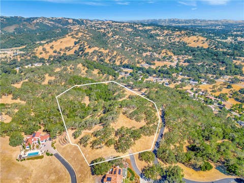 Tiny photo for 6452 Alta Pradera LN, Atascadero, CA 93422 (MLS # NS26149242)