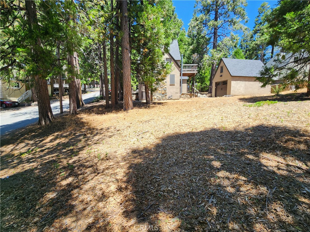 Arrowhead Woods (AWHW) - Land