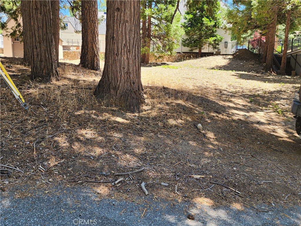 Arrowhead Woods (AWHW) - Land