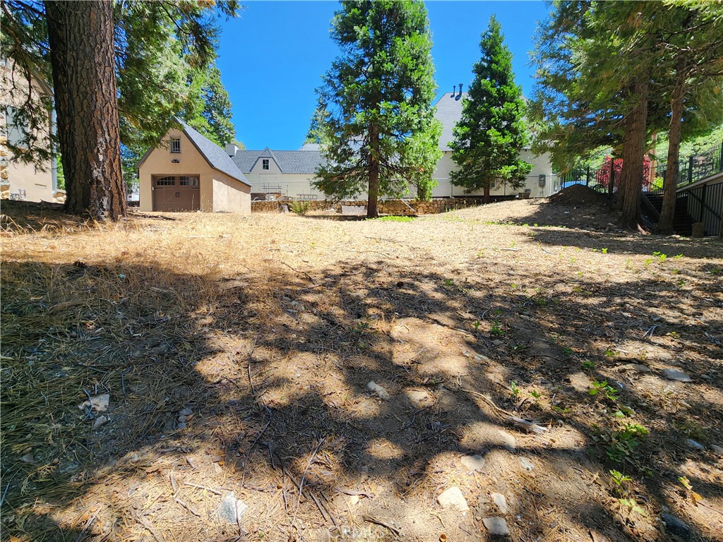 Arrowhead Woods (AWHW) - Land