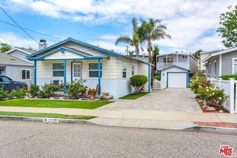 Photo of 1025 2nd Street, Hermosa Beach, CA 90254 (MLS # 26830469)