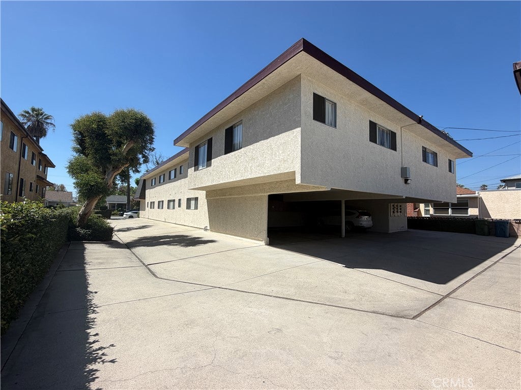 326 N Stoneman