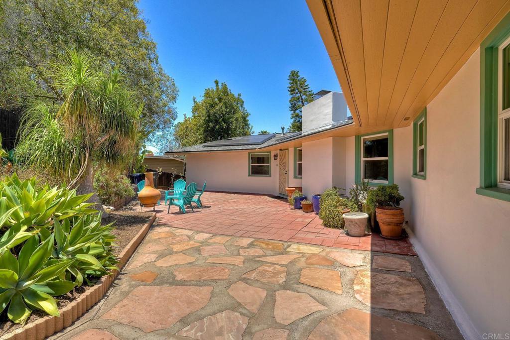 1741 Alta Vista Drive