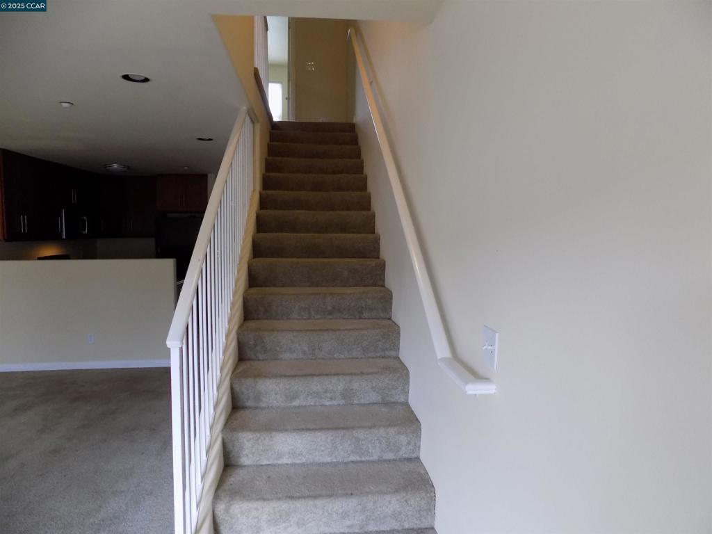 PARK PLAZA - Residential Lease