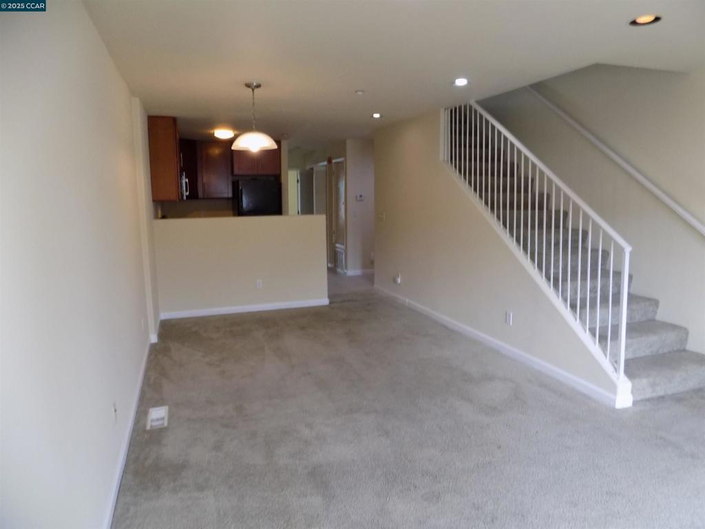 PARK PLAZA - Residential Lease